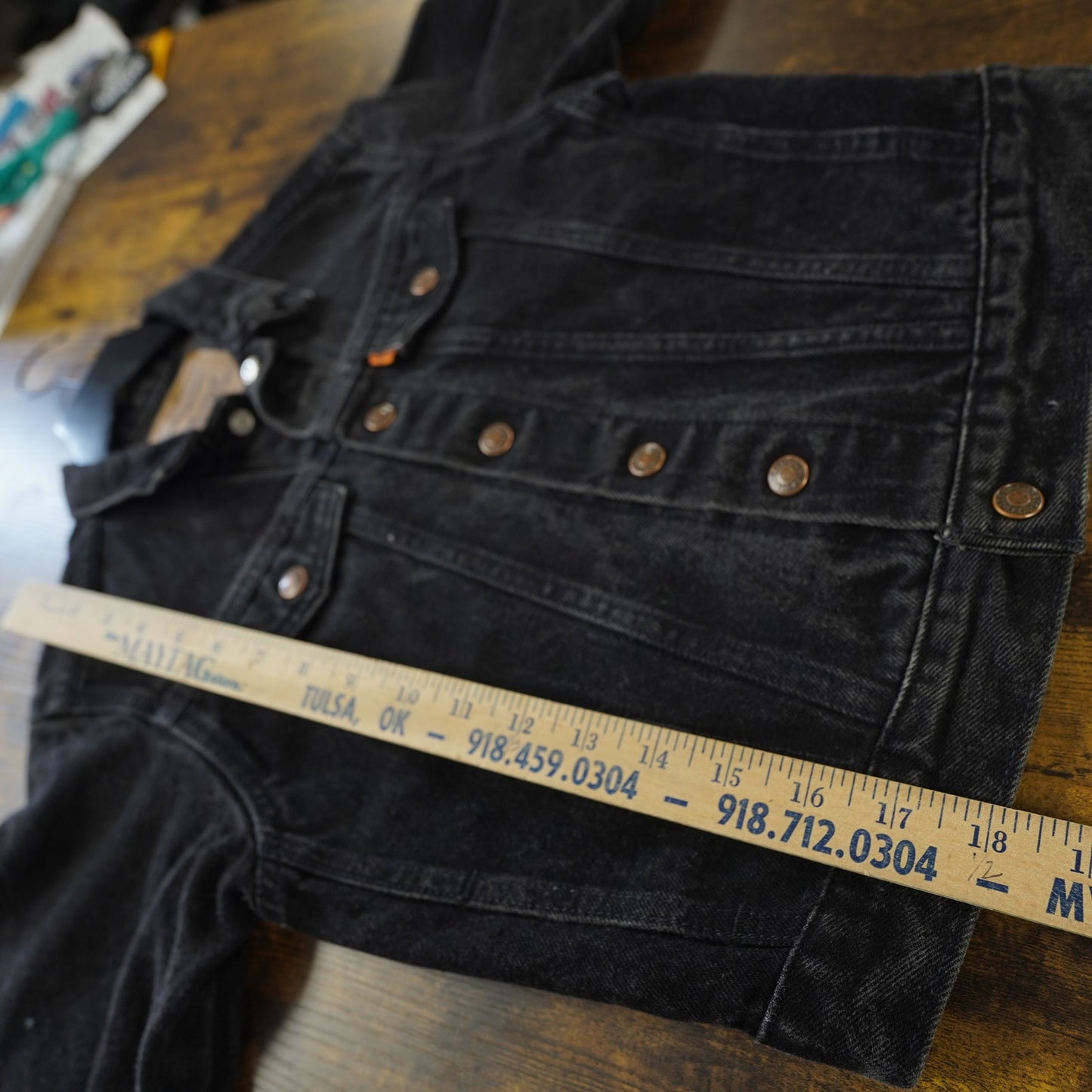 (Youth 7) Vintage Levi's Strauss Orange Tab Kids Black Denim Jacket Youth 7 90s USA Made
