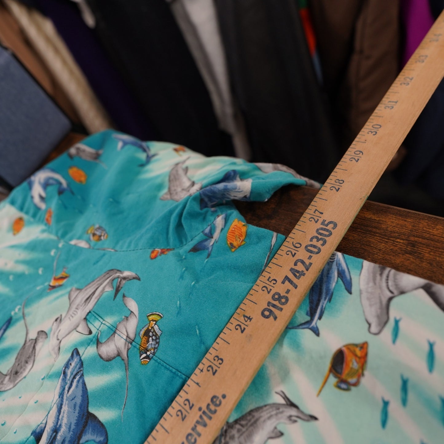 (XXL) Vintage Aloha Republic Hawaiian Shirt Men's XXL Shark Blue Tropical Made in USA