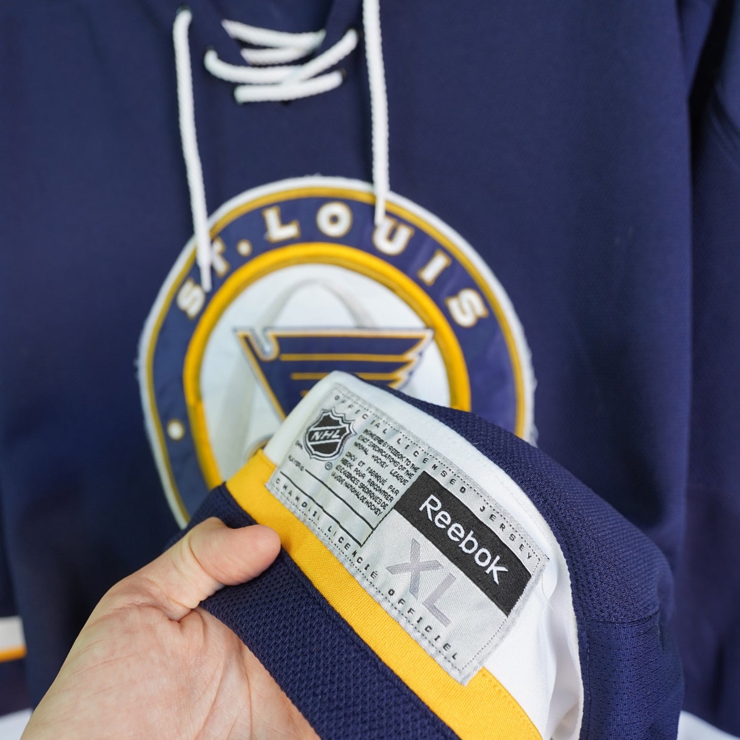(XL) Vintage St. Louis Blues Reebok Sewn Hockey Jersey Men's XL Blue Nhl Embroidered