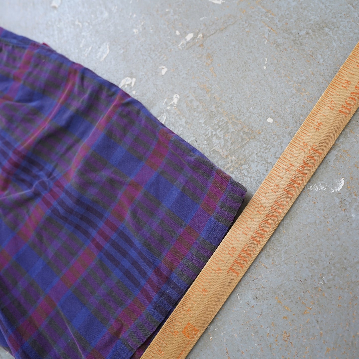 (Sz. 36) Vintage 90s Brooks & Brothers Golf Chino Shorts Plaid Purple Men's 36 Preppy