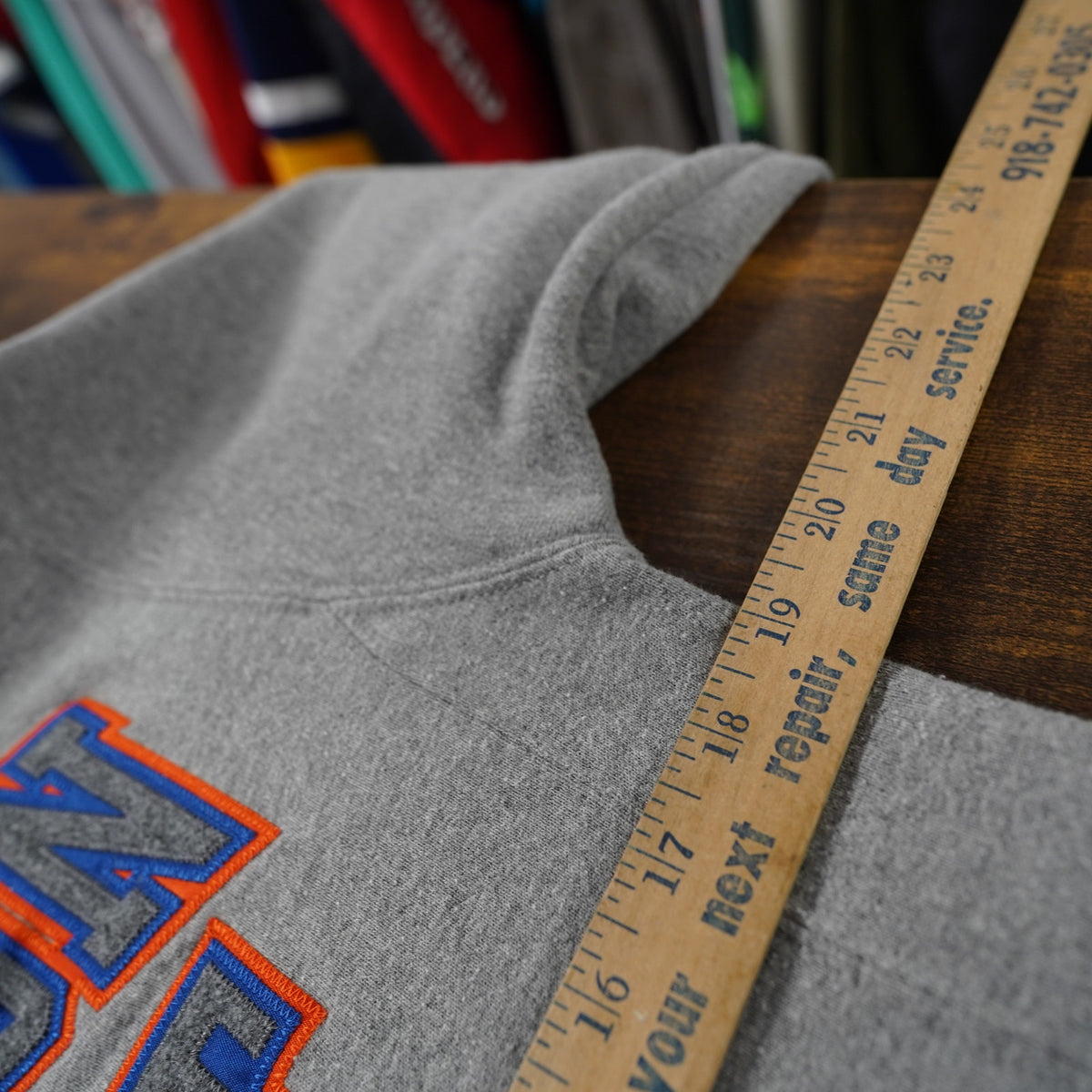 (S) Houston Baptist University Embroidered Russell Athletic Hoodie Men's S Gray Sewn
