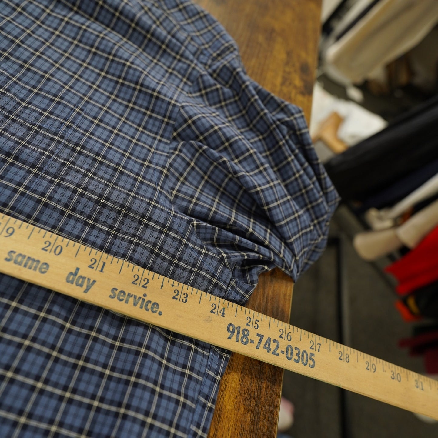 (L) L.L. Bean Blue Plaid Button Up Shirt LS Men's L-Tall Wrinkle Resistant Preppy