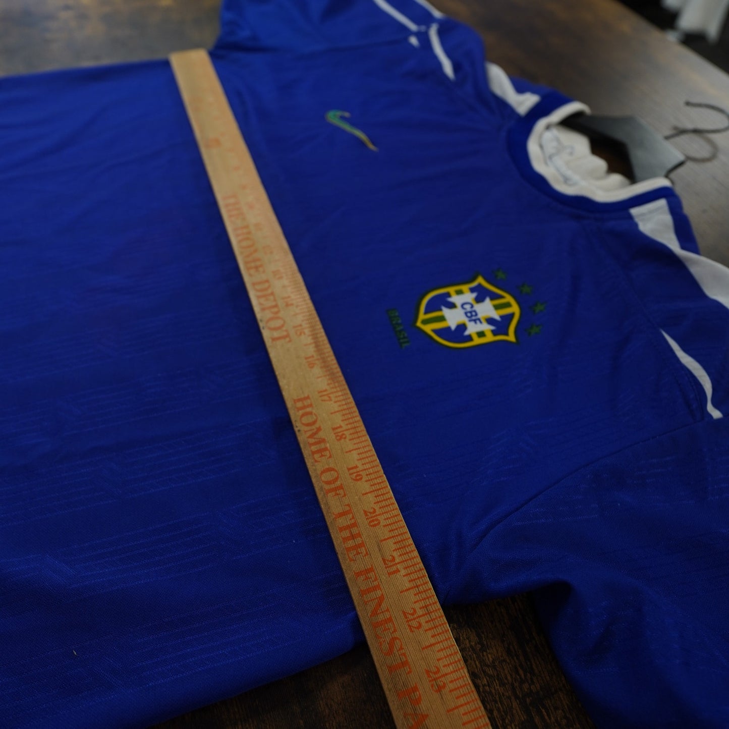 (L) Vintage 1998-2000 Brazil Bootleg Nike Soccer Jersey Blue