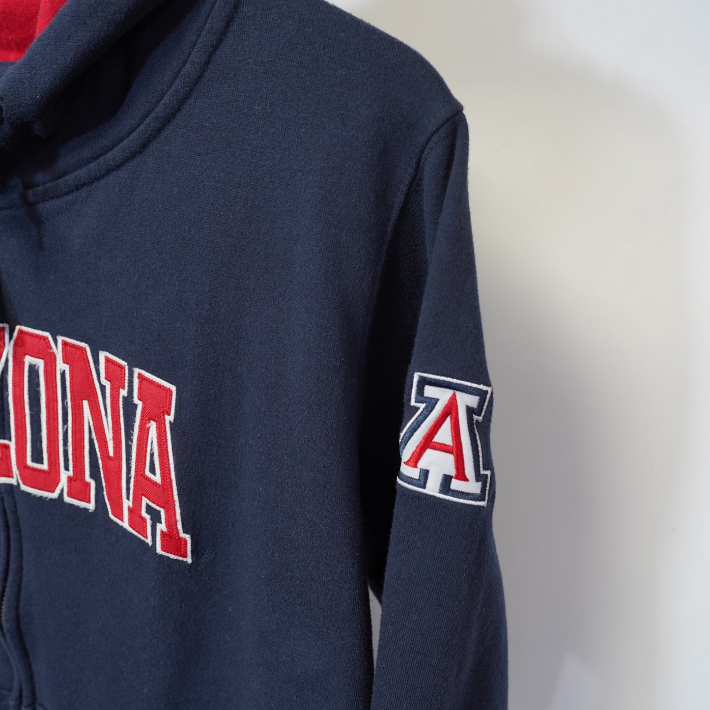 (L) Arizona Wildcats Embroidered Hoodie Men's L Blue Red Stadium Athletics