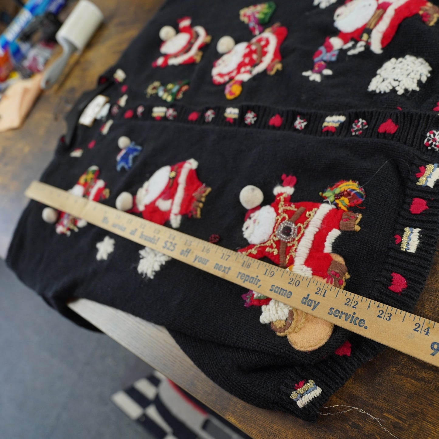 (Women's S) Vintage Holiday Christmas Knit Cardigan Sweater Women's S Santa Black Stitched