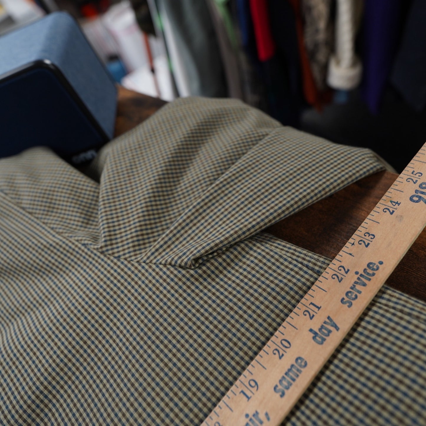 (S) True Vintage Alligator Koratron Houndstooth Trench Coat Men's 36 R Fur Lined Tan