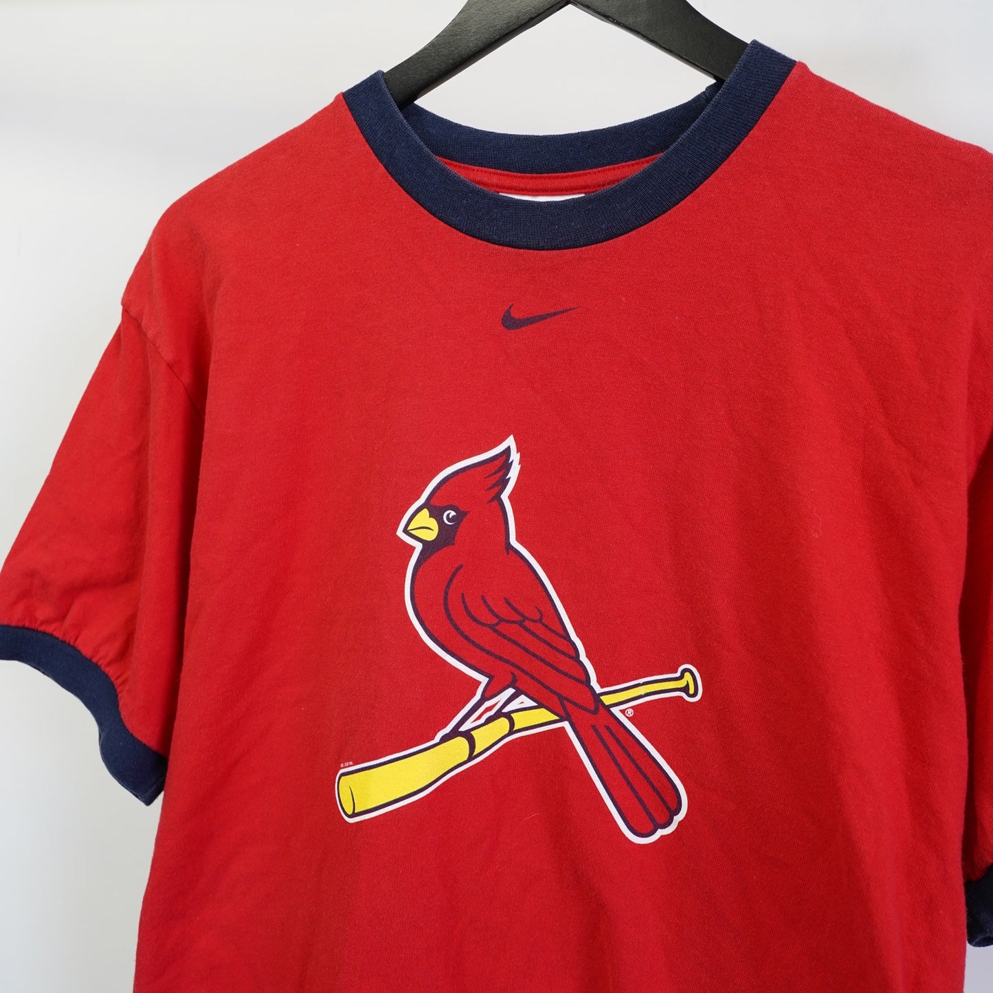 (M) Vintage Team Nike St. Louis Cardinals Center Swoosh Ringer T-Shirt Men's M 2000s Red