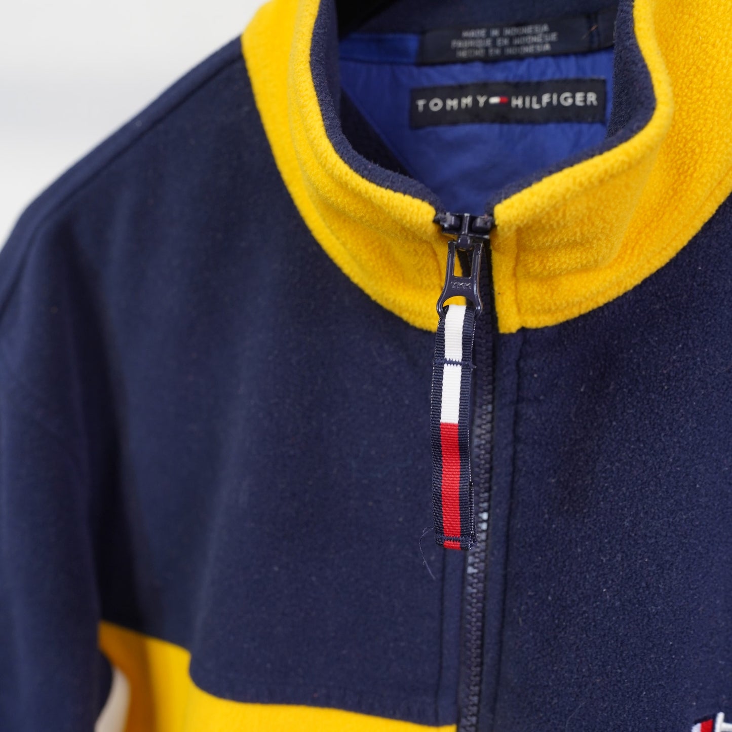 (XL) Vintage Tommy Hilfiger 90s Fleece Full Zip Jacket Men's XL Yellow Sewn Big Flag