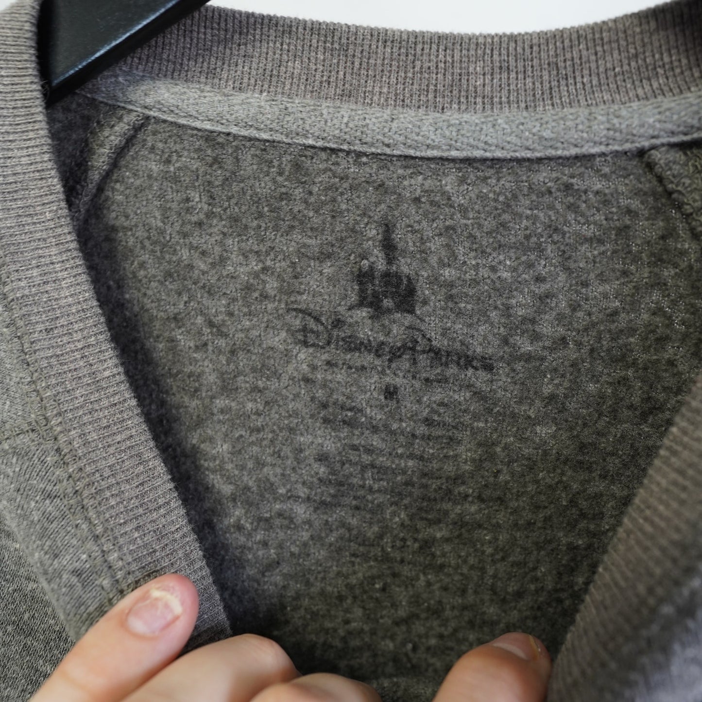 (M) Mickey Mouse Disneyland Stitched Crewneck Sweatshirt Men's M Gray Sewn Retro
