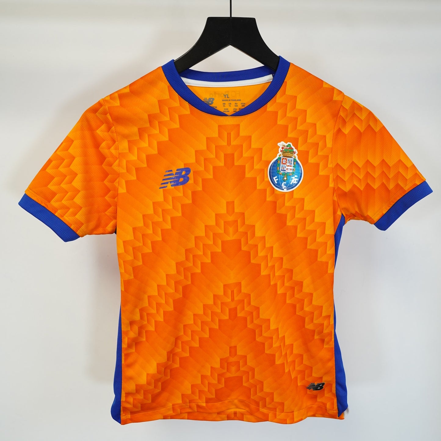 (Youth L) FC Porto New Balance Away Soccer Jersey 2024-25 Youth L Orange Kids Football
