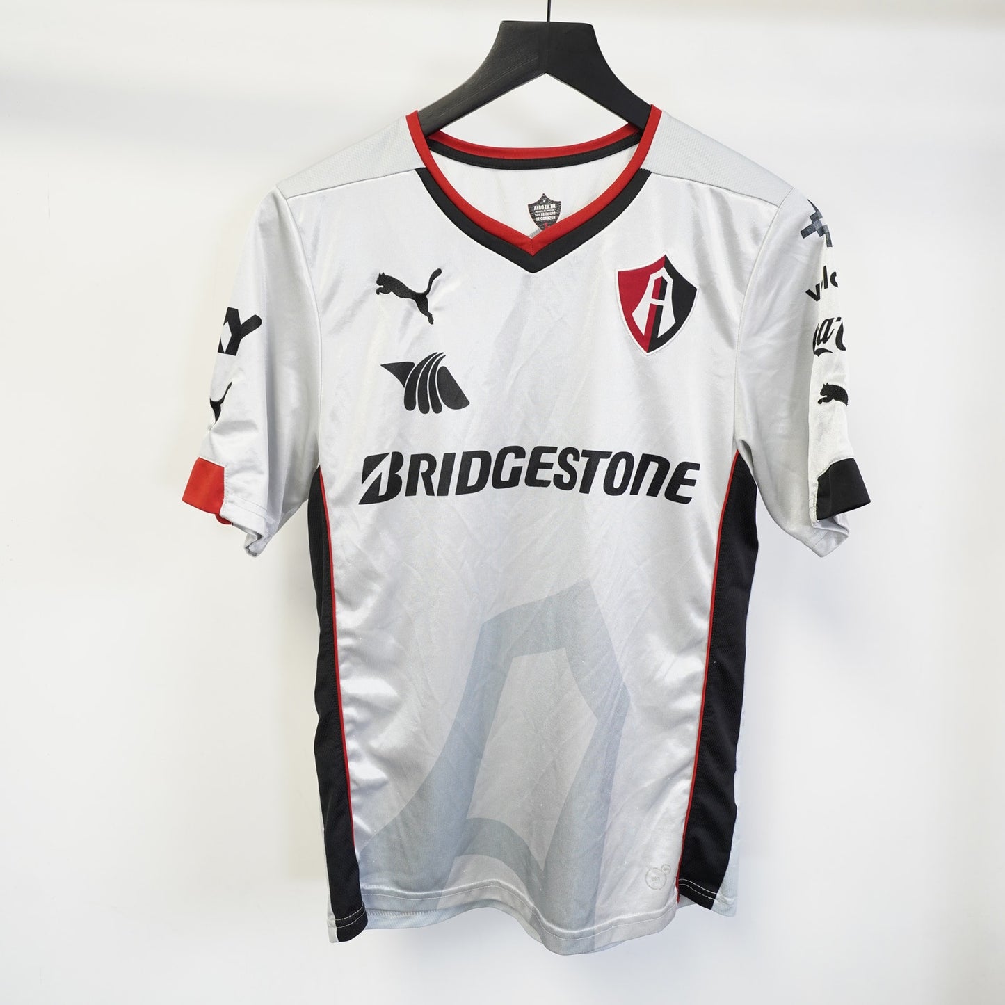 (M) Puma Atlas F.C. 2014-15 Third Soccer Jersey Futbol Men's M Silver Red Kit