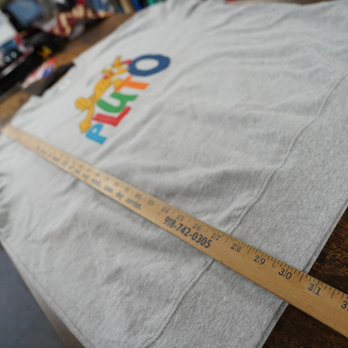 (XL) Disney Parks Pluto Embroidered Crewneck Sweatshirt Men's XL Gray Disneyland