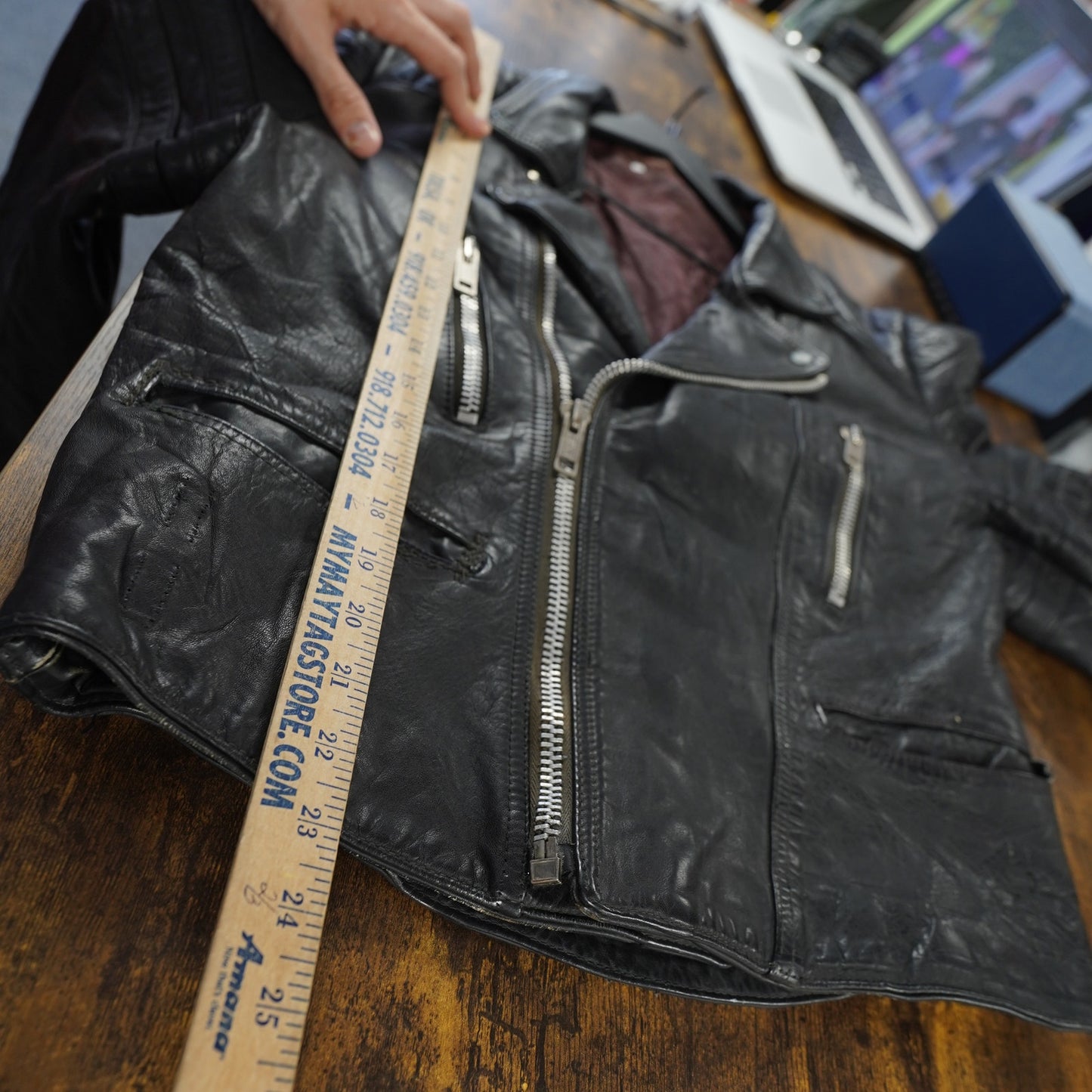 (M) True Vintage 60s Horse Leathers Motorcycle Leather Biker Jacket Men's M Sz. 52