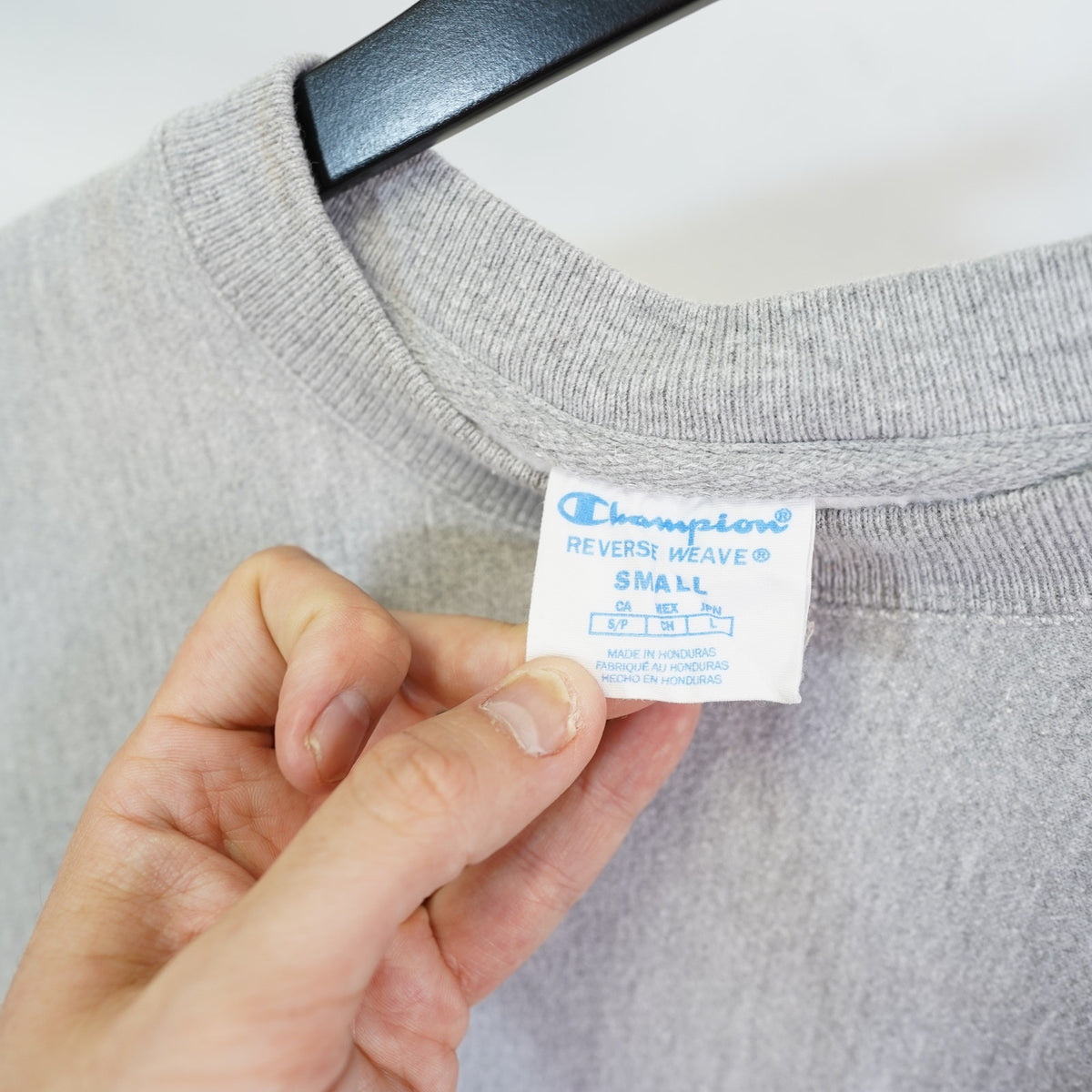 (S) Champion Reverse Weave Gray Crewneck Sweatshirt Men's S Retro Minimalist Y2K