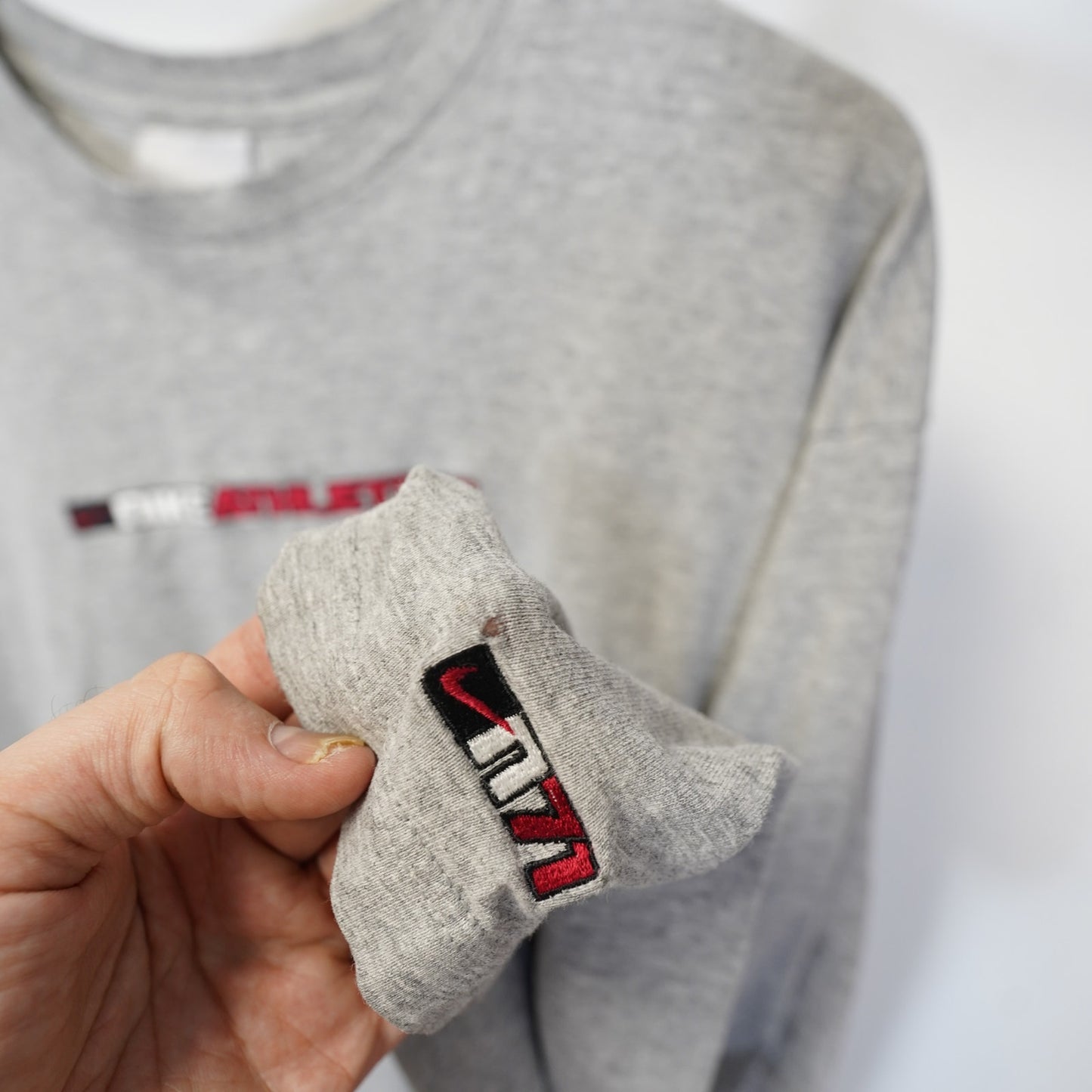 (L) Vintage Nike Athletics Y2K Sewn Long Sleeve T-Shirt Men's L Gray 2000s Retro
