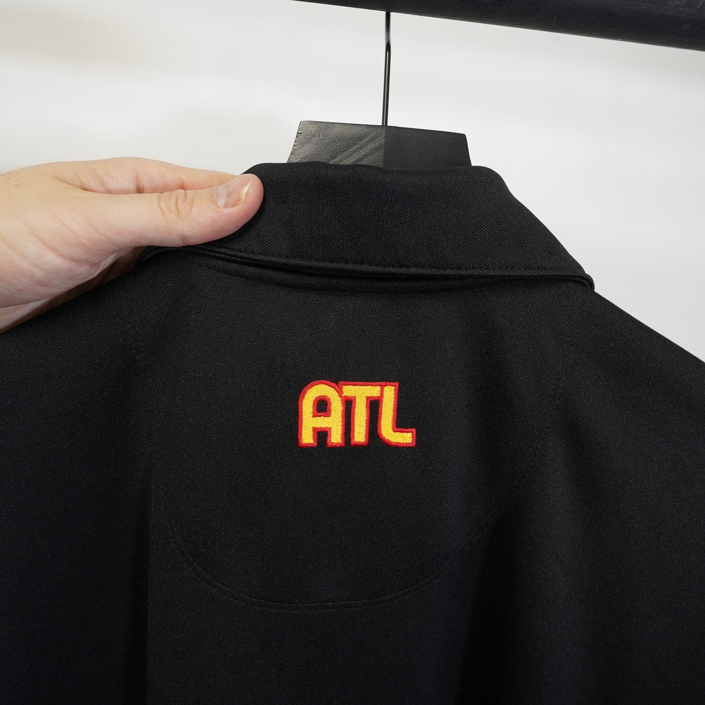 (XL) Vintage Atlanta Hawks Team Nike NBA Sewn Shooting Warm Up Jersey Men's XL Black