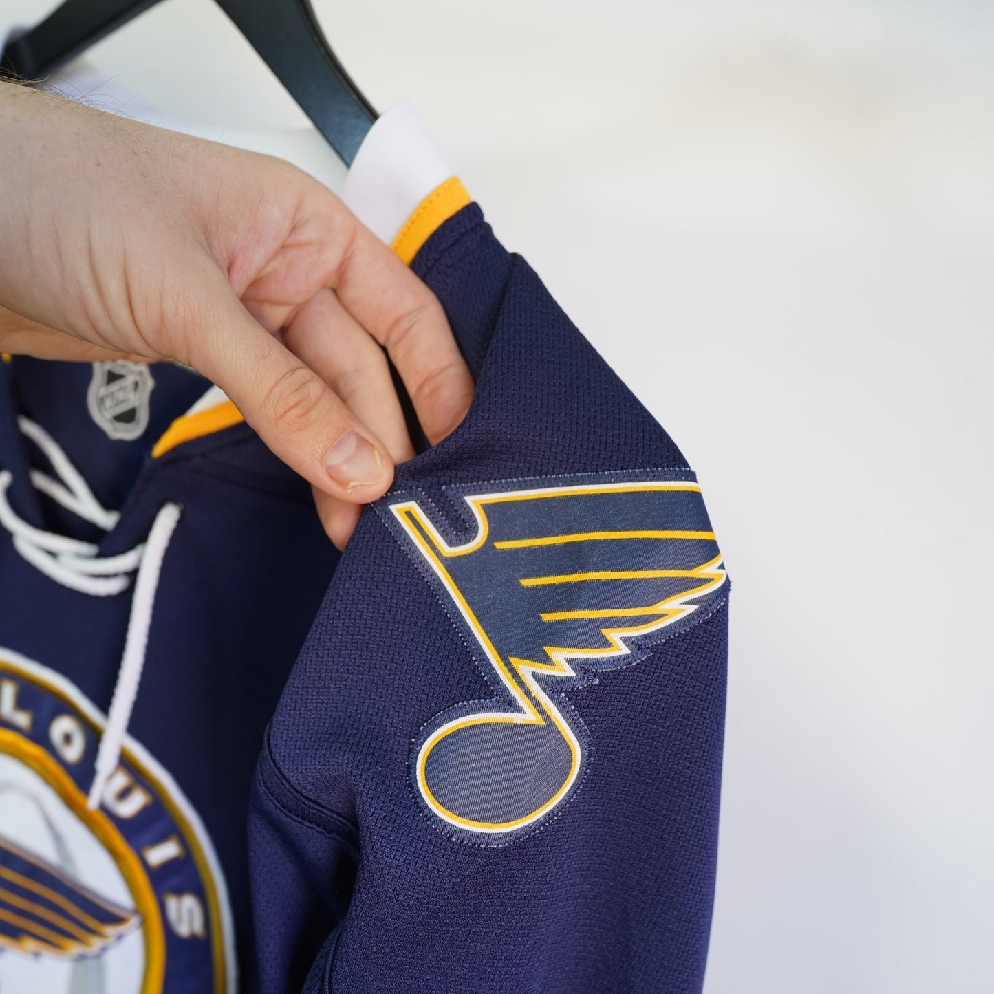 (XL) Vintage St. Louis Blues Reebok Sewn Hockey Jersey Men's XL Blue Nhl Embroidered
