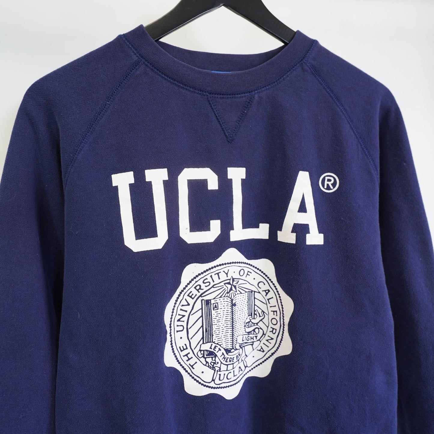 (L) UCLA Bruins Crewneck Sweatshirt Heritage Men's L Navy Blue White