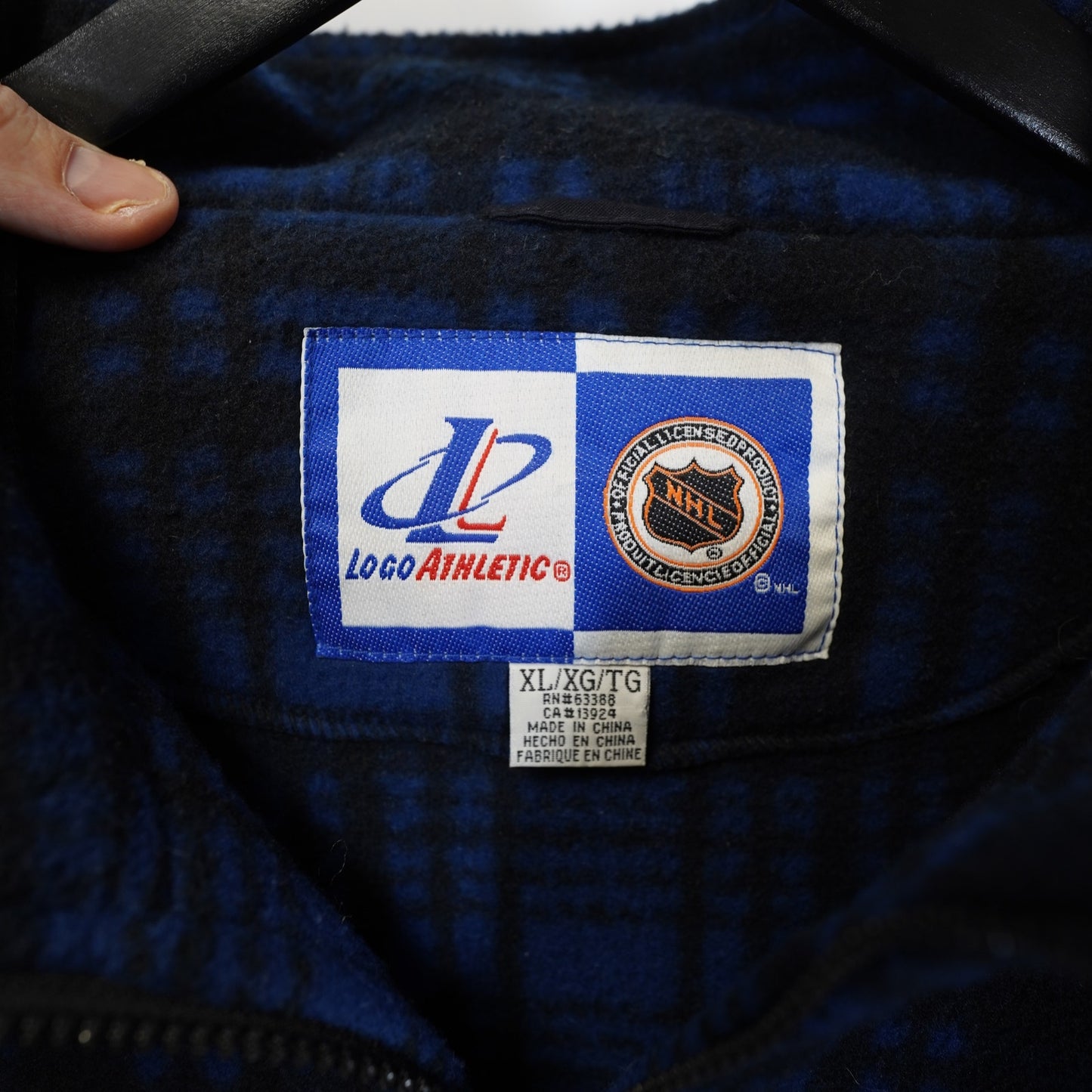(XL) Vintage St. Louis Blues Logo Athletic Plaid Fleece 1/4 Zip Pullover Men's XL