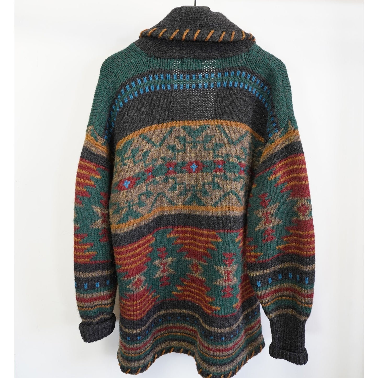 (Women's L) Vintage Woolrich Southwestern Aztec Handknit Cardigan Sweater Women's L Cowboy