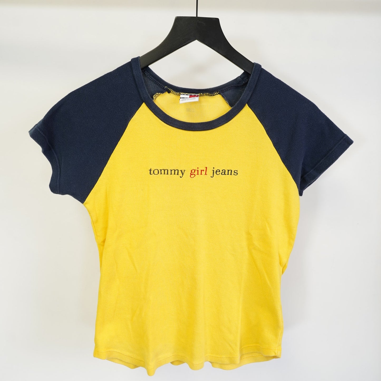(Women's L) Vintage Tommy Girl Jeans Yellow T-Shirt Y2K Women's L Yellow 2000s 90s