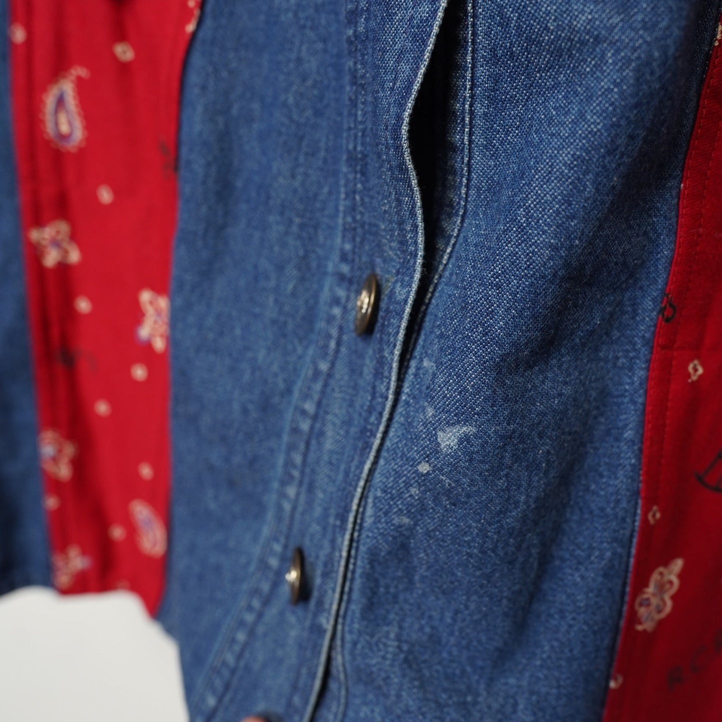 (Women's XL) Vintage Western Paisley & Denim 90s Cowgirl Vest Women's XL Red Blue Rodeo