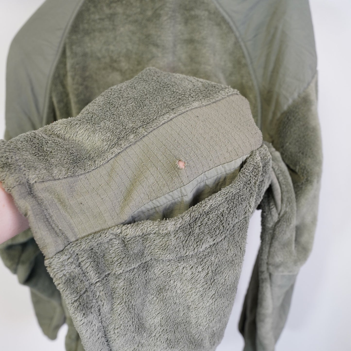 (L) U.S. Military Generation III Level 3 ECWCS Polartec Fleece Jacket Men's L Green