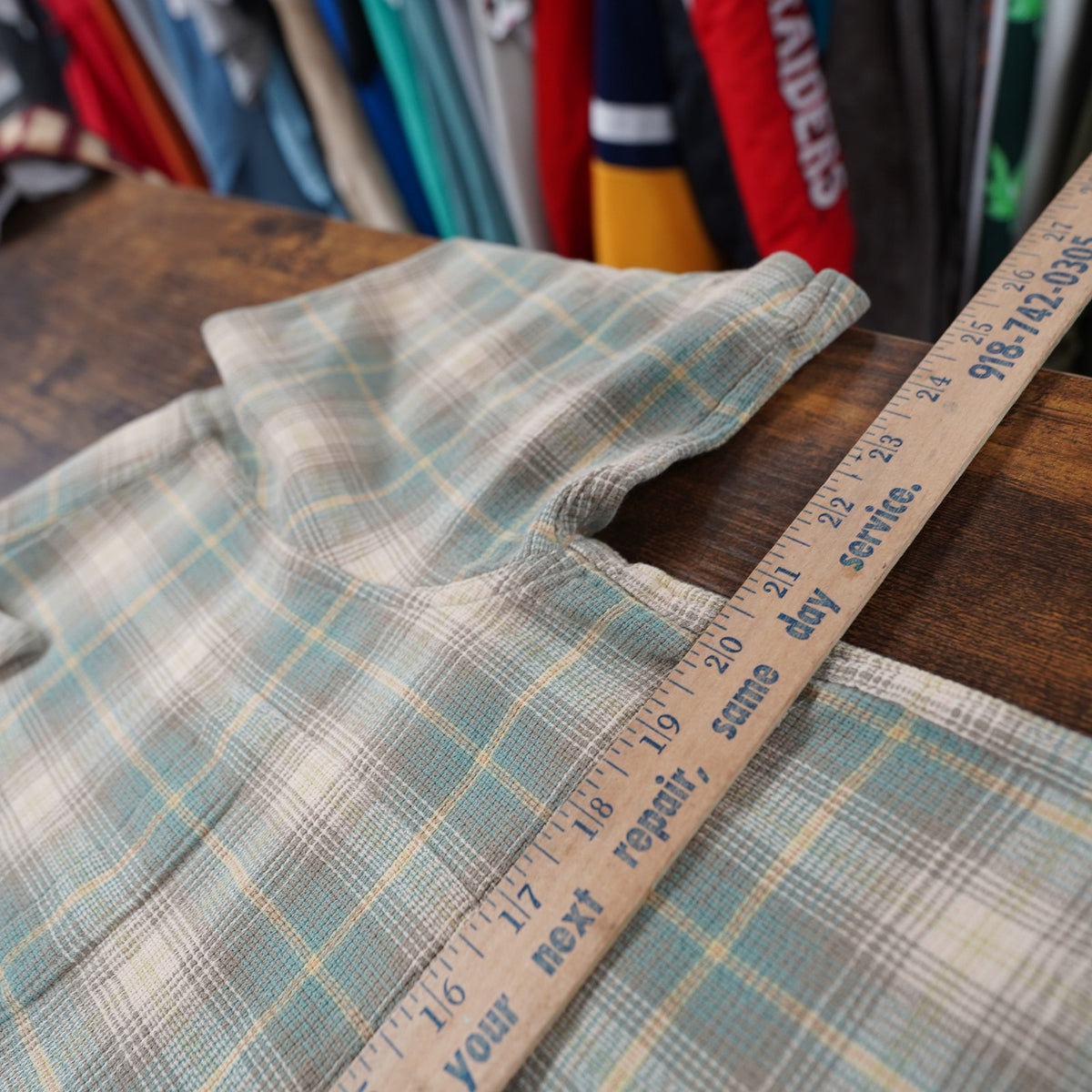 (M) L.L. Bean Cloud Gauze Button Up Plaid Camp Shirt Men's M Tan Green Short Sleeve