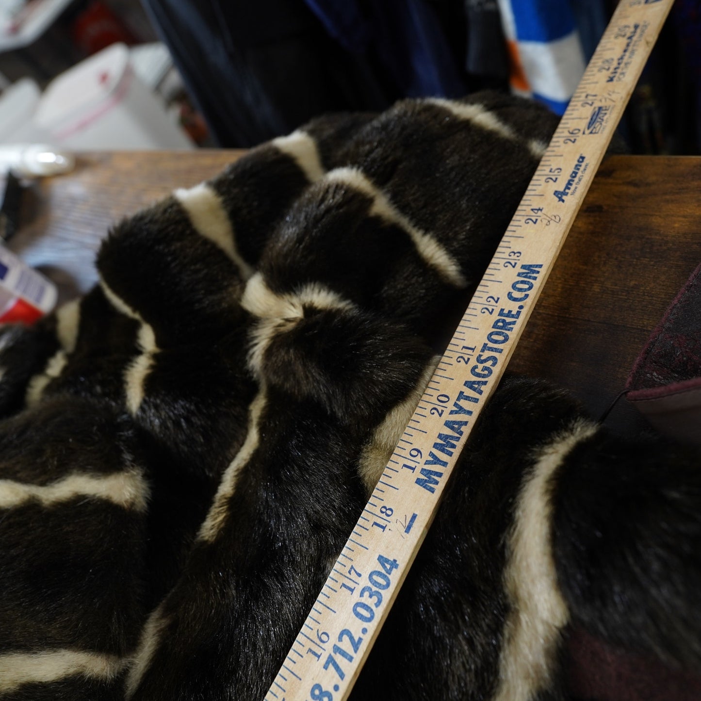 (Women's L) Vintage 70s Grandella Striped Faux Fur Coat Women's Size 14 Brown White Belted