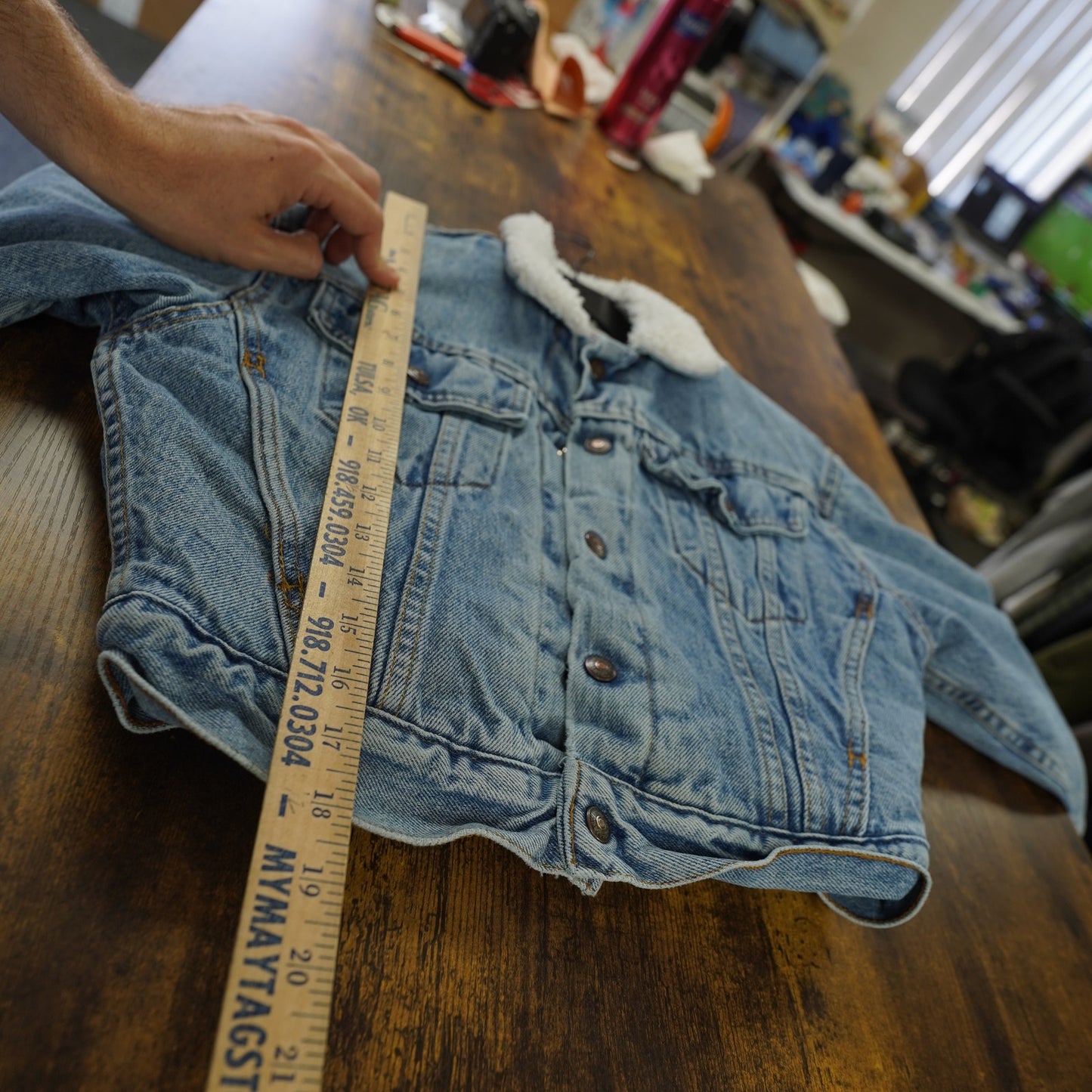 (Kid's S) Vintage Levi's Strauss Sherpa Lined Denim Jacket Unisex Kid's S 90s Blue Youth