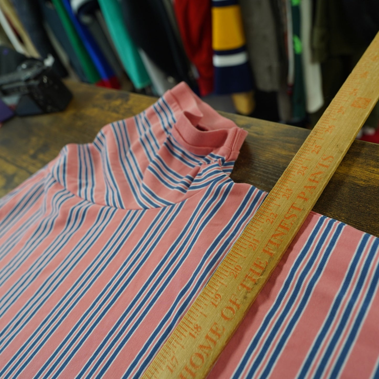 (L) Southern Tide Classic Fit Striped Golf Shirt Men's L Pink Blue Fish Preppy