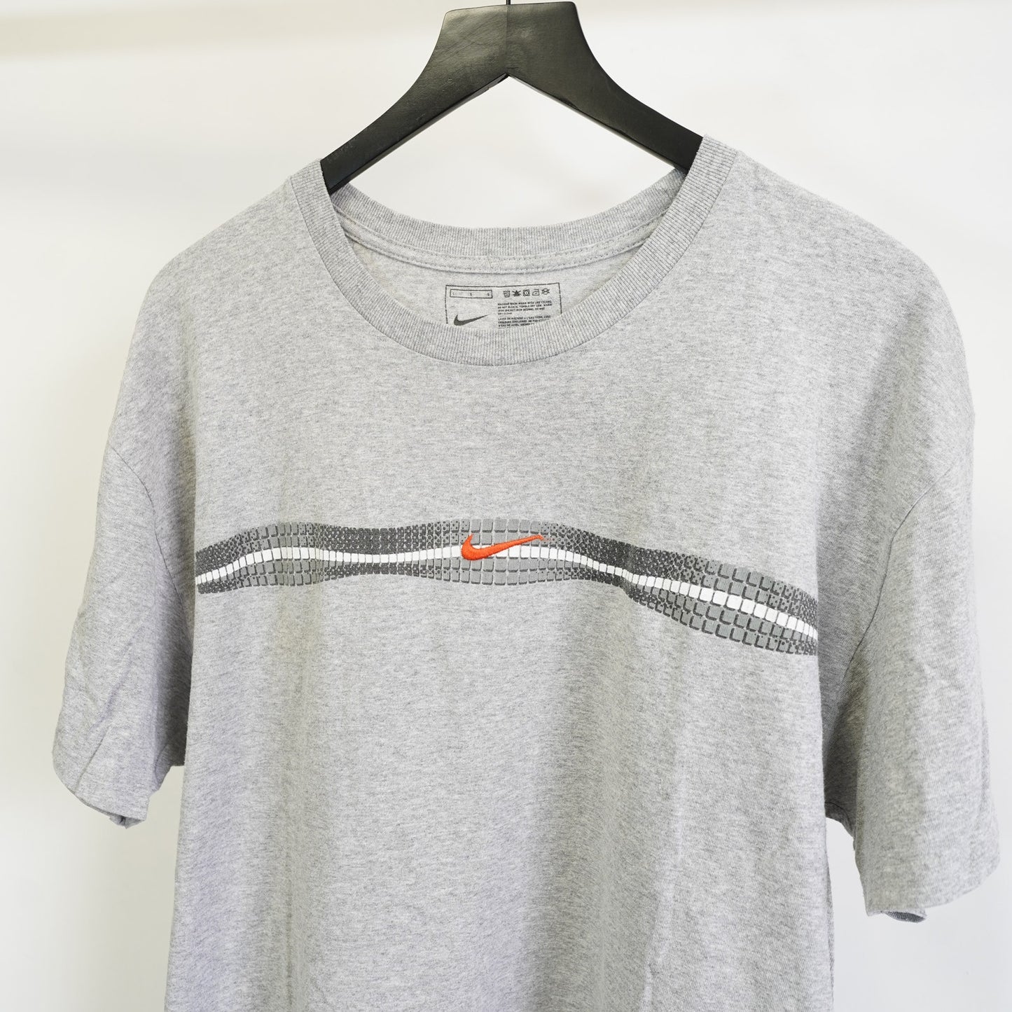 (L) Vintage 2000s Nike Swim Striped T-Shirt Y2K Men's L Gray Retro Center Swoosh