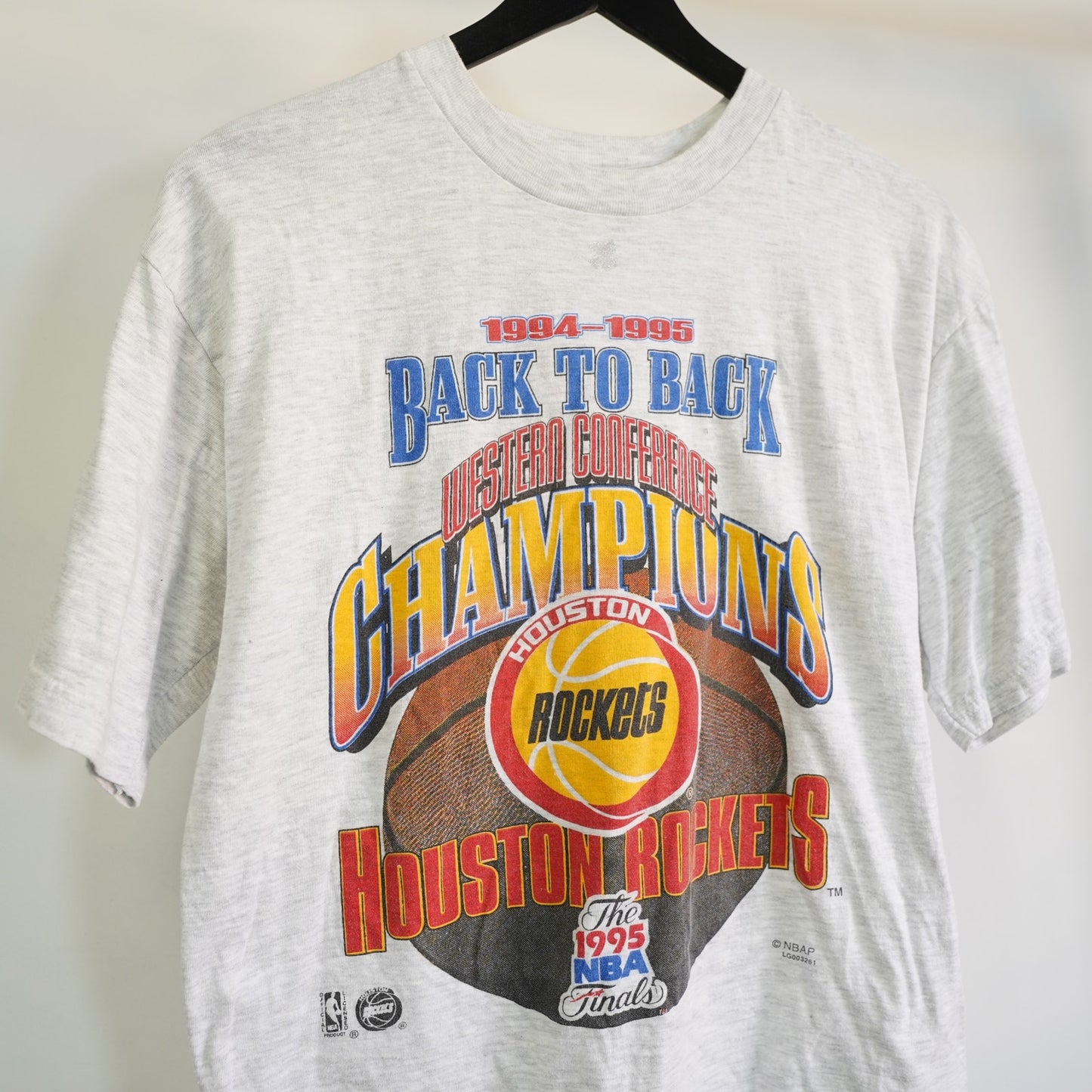 (M) Vintage Houston Rockets 1995 NBA Champions Single Stitch T-Shirt Men's M Gray