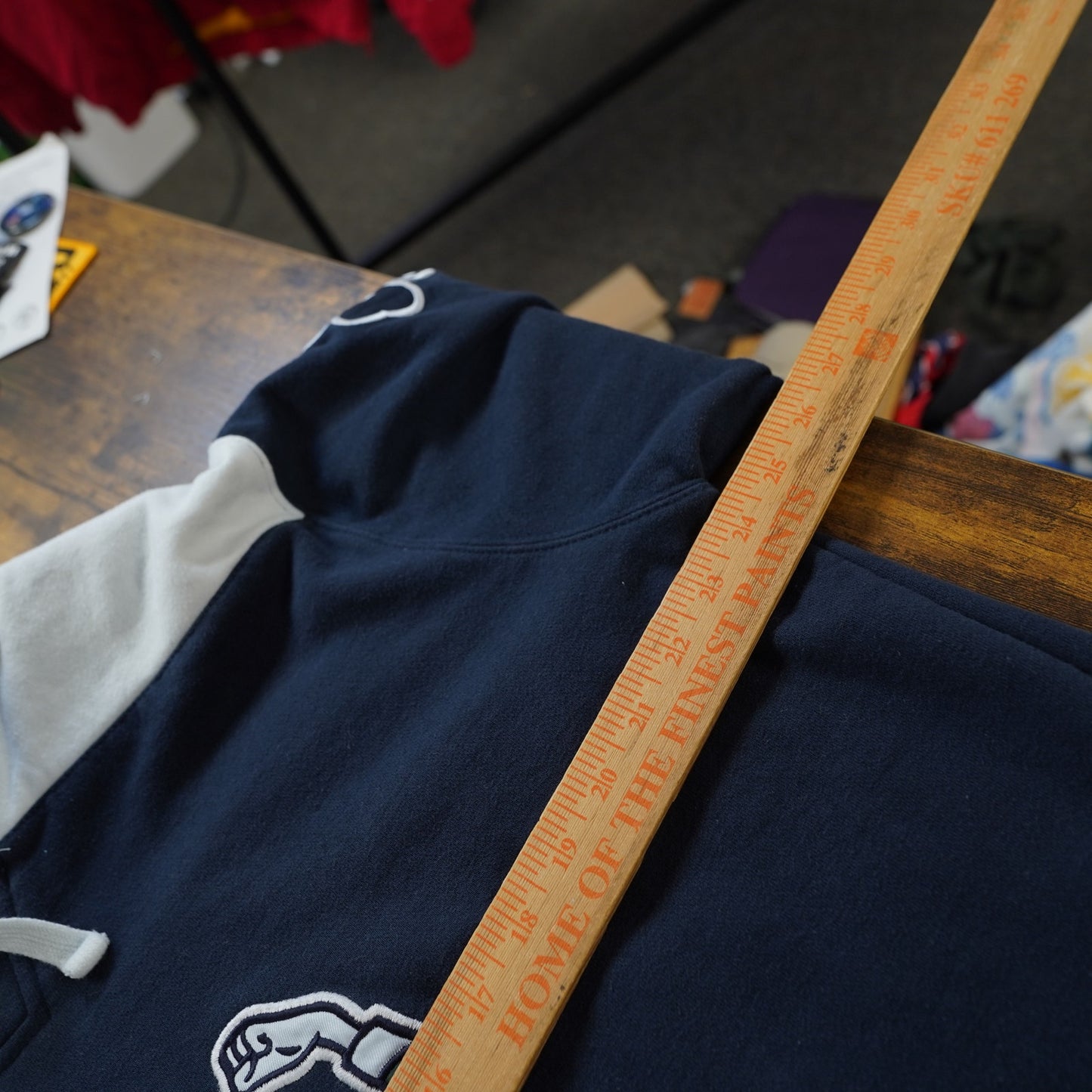 (L) Notre Dame Fighting Irish Sewn Champion Hockey Hoodie Men's L Embroidered Blue