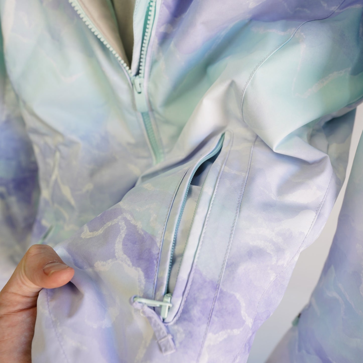 (Women's S) Roxy Jet Ski SE Insulated Dry Flight Snowboard Parka Jacket Women's S White Purple