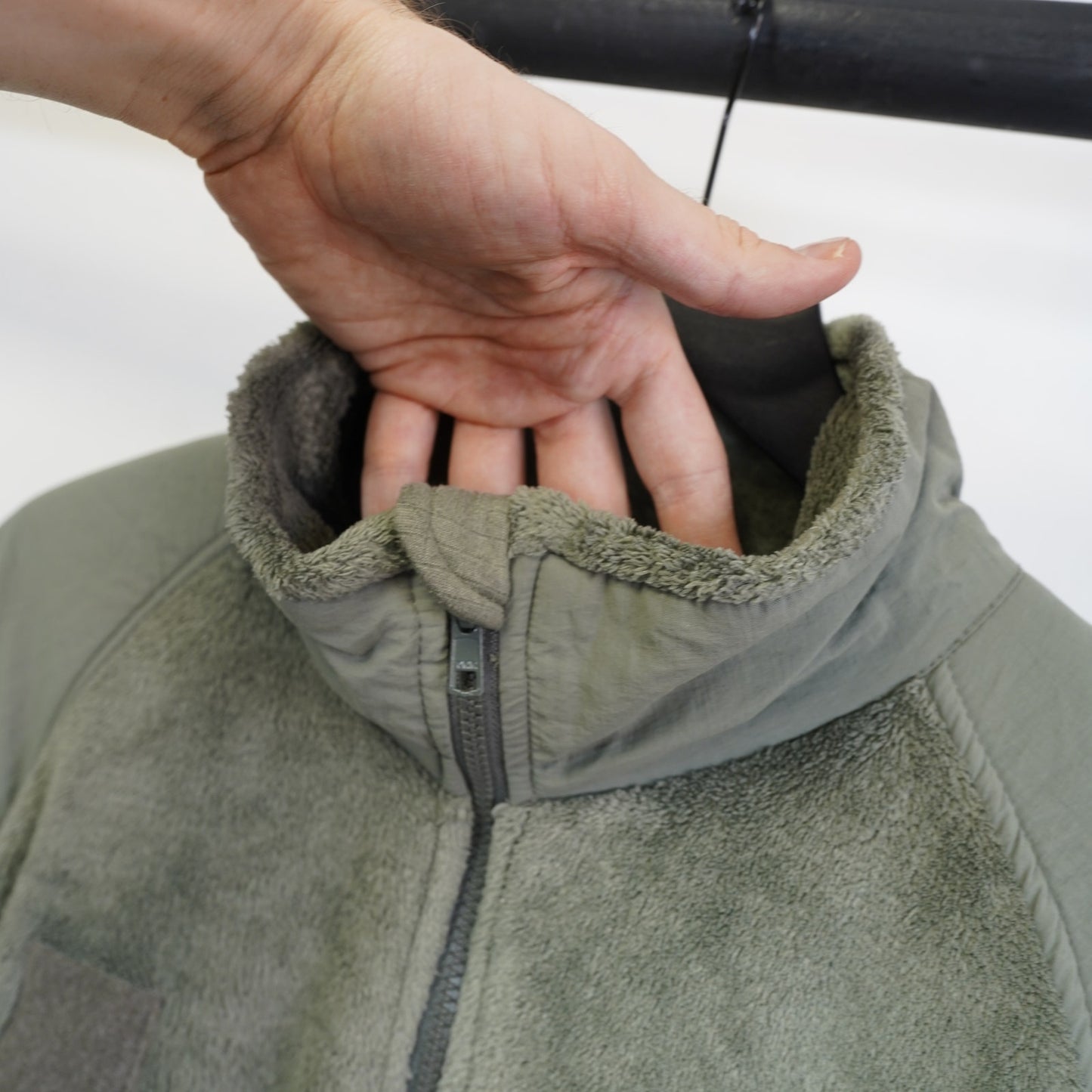 (L) U.S. Military Generation III Level 3 ECWCS Polartec Fleece Jacket Men's L Green