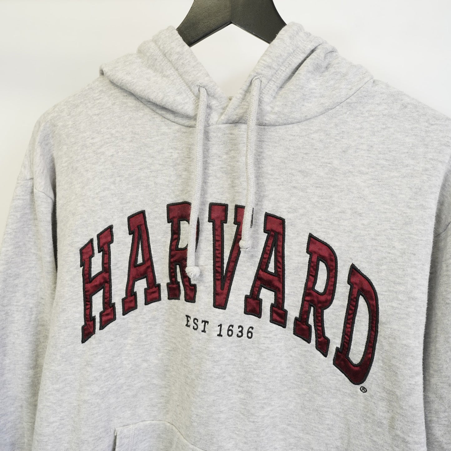 (S) Harvard University Embroidered Hoodie Men's S Heather Gray Stitched Retro