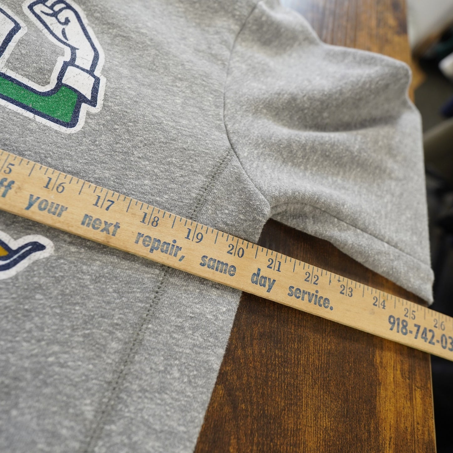 (S) Notre Dame Fighting Irish League Hoodie Men's S Heather Gray Leprechaun