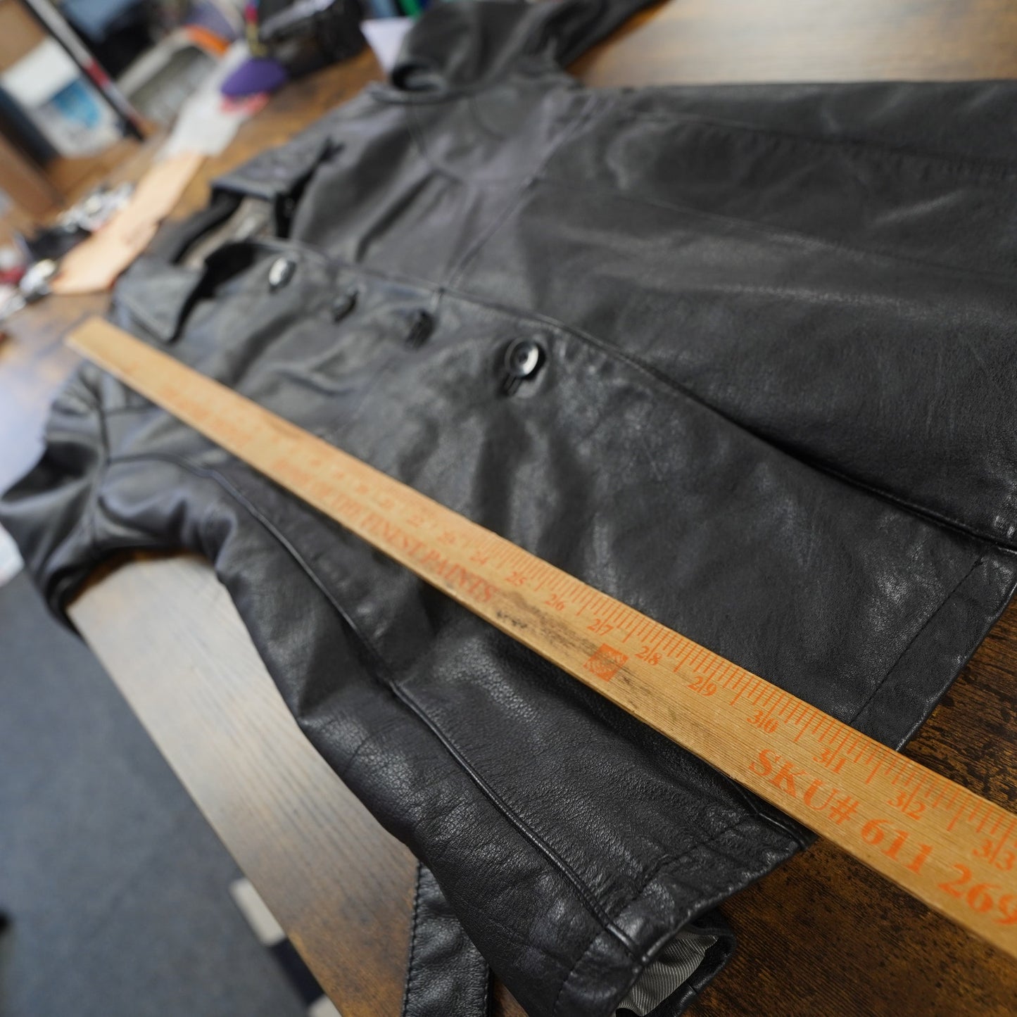 (Women's L) Vintage Wilson's Leather Button Up Jacket Belted Women's L Black Coat 90s