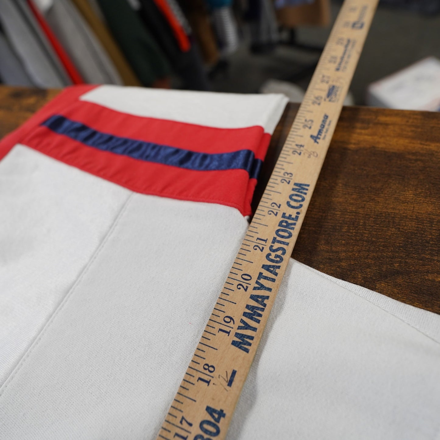 (M) Vintage St. Louis Cardinals Starter Embroidered Sweatshirt Men's S-M White