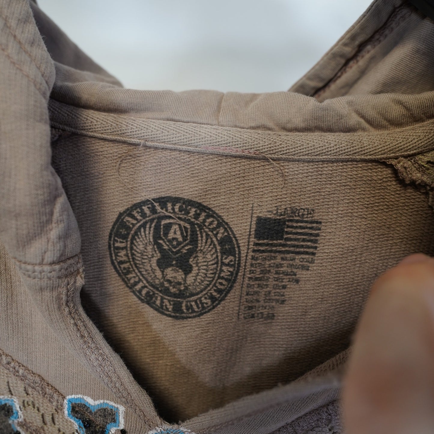 (Women's L ) Sinful Affliction Hoodie Lace Sleeves Made USA Skull Biker Y2K Tan