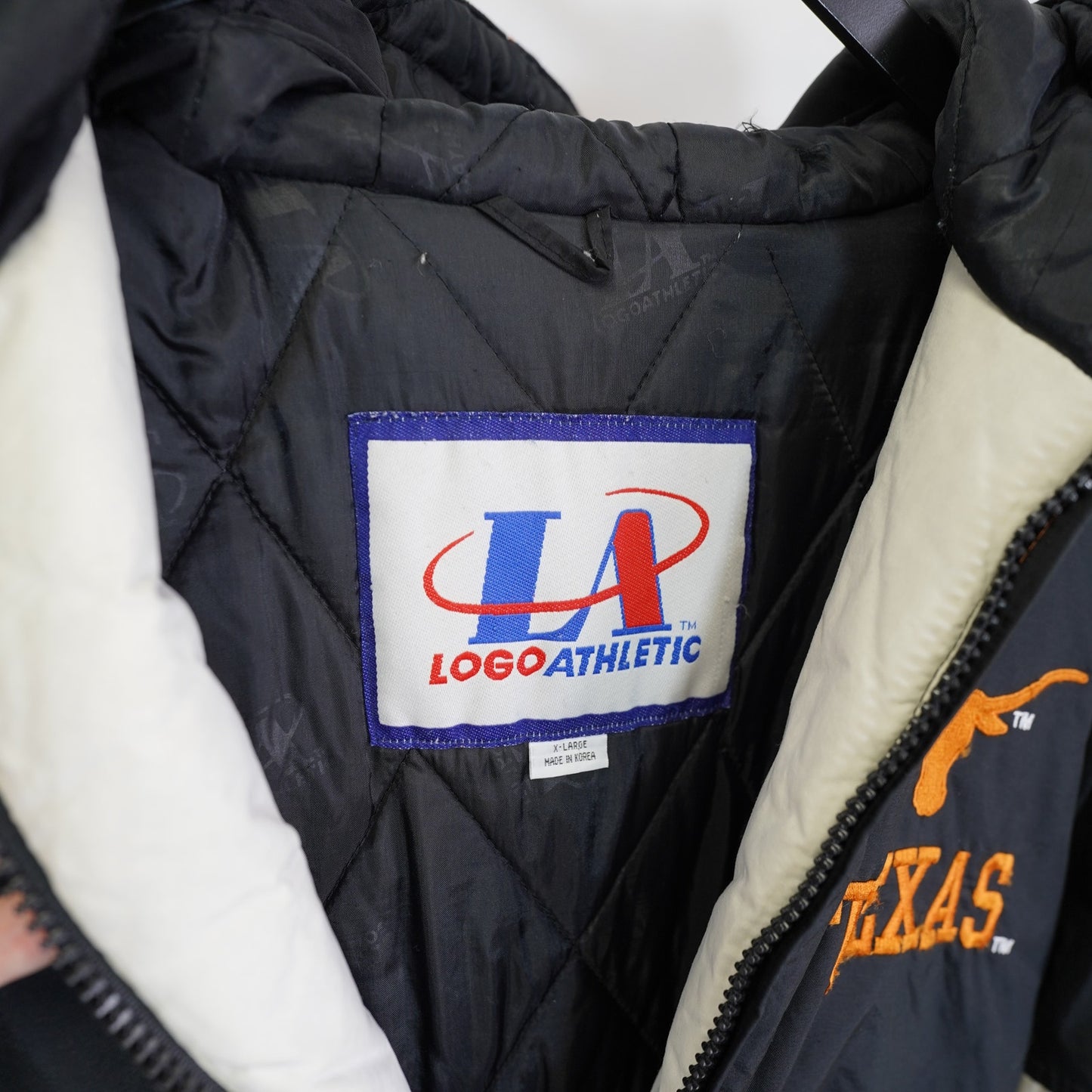 (XL) Vintage University of Texas Longhorns Logo Athletic Puffer Jacket Men's XL 90s