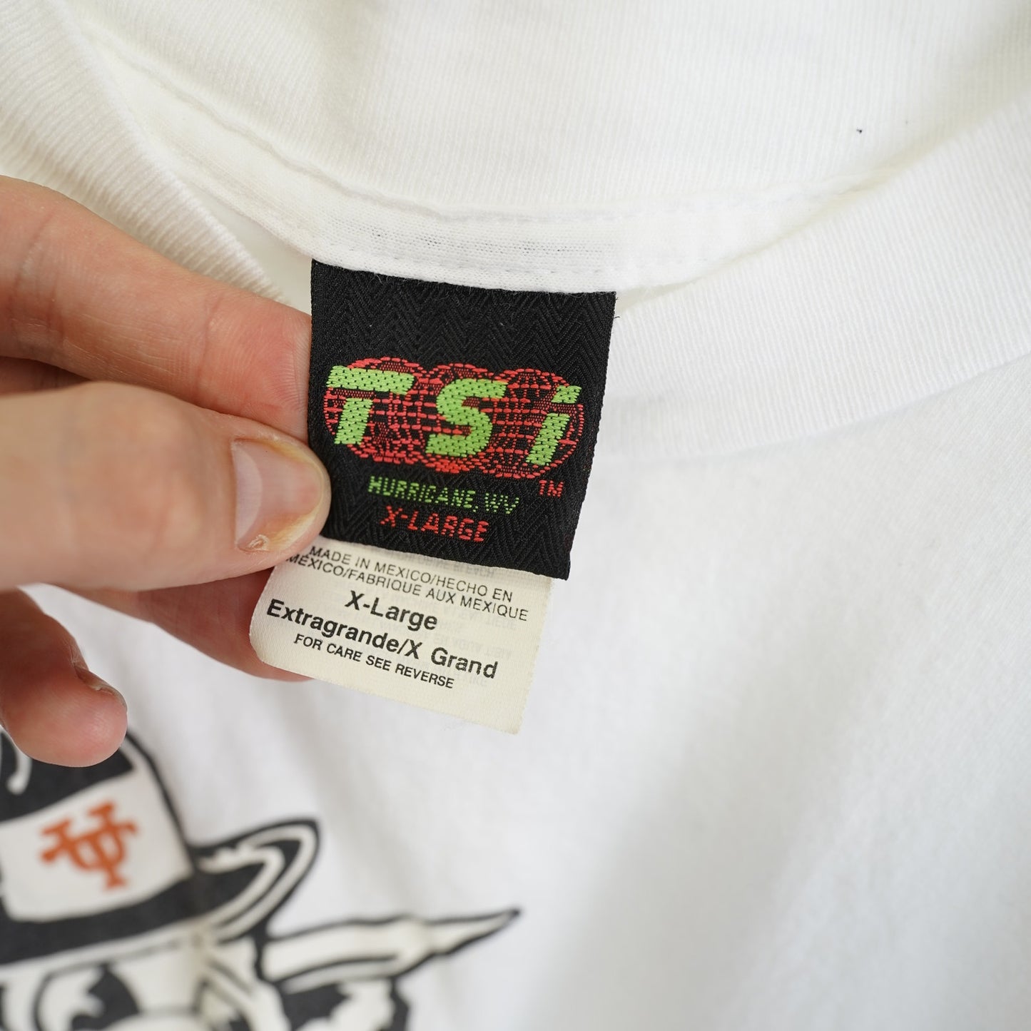 (XL) Vintage Univeristy of Texas Longhorns Bev T-Shirt Men's XL White 90s Retro UT
