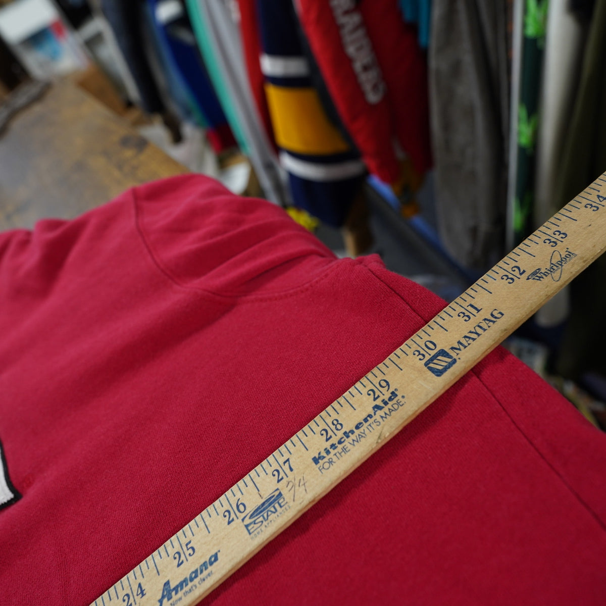 (4XLT) Vintage Wisconsin Badgers Embroidered Hoodie Men's 4XLT Red White Sewn Retro