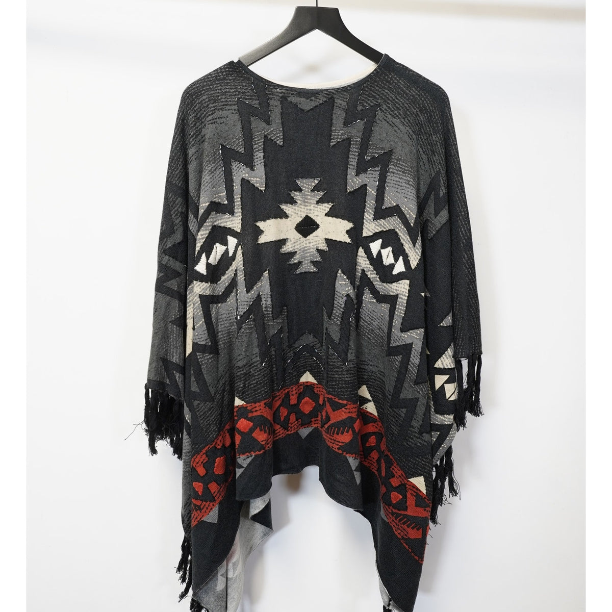 (One Size) Double D Ranch Southwestern Aztec Poncho Serape Women's OS Black Red Cowgirl