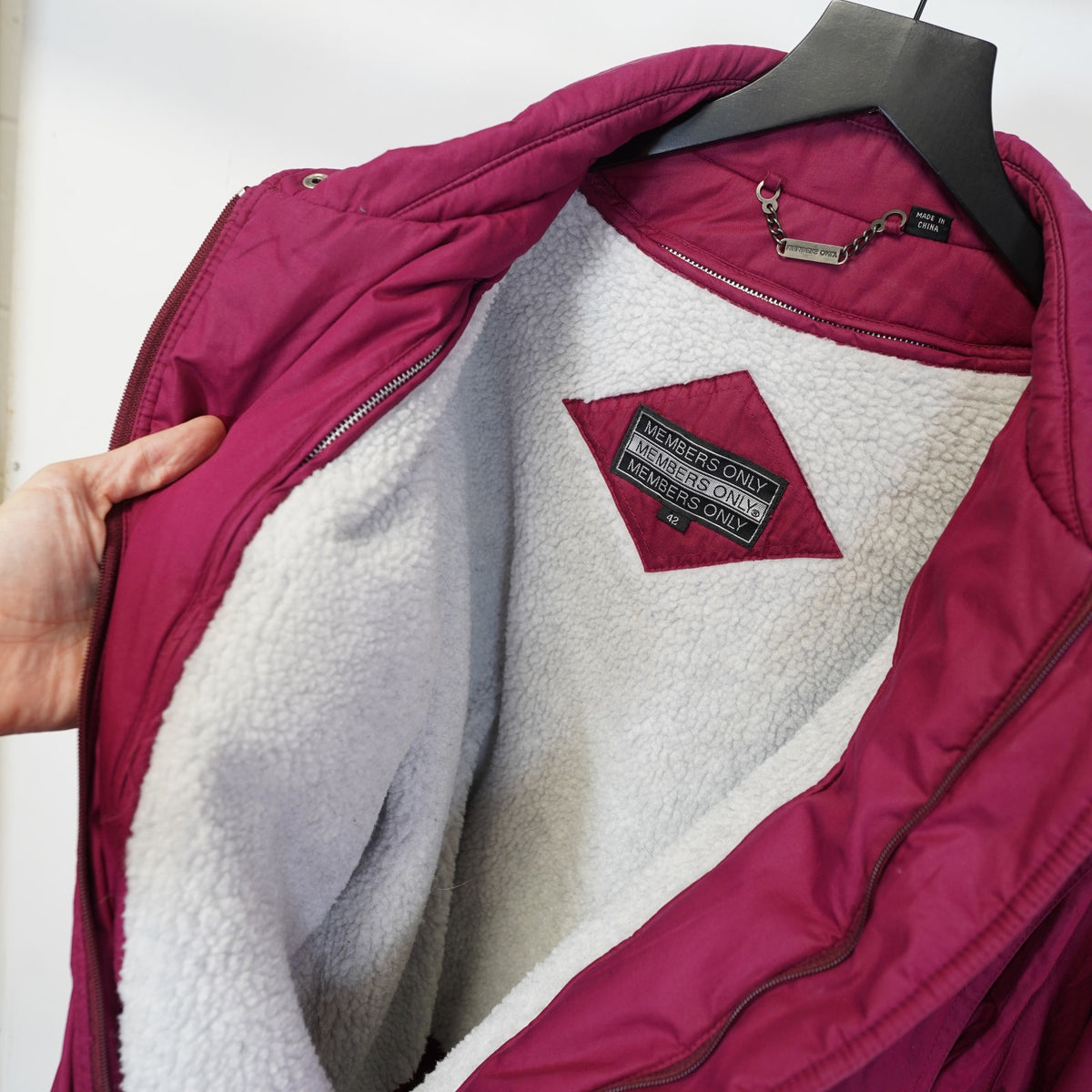 (M) Vintage Members Only Magenta Sherpa Lined Bomber Aviatior Jacket Men's M 42 Pink
