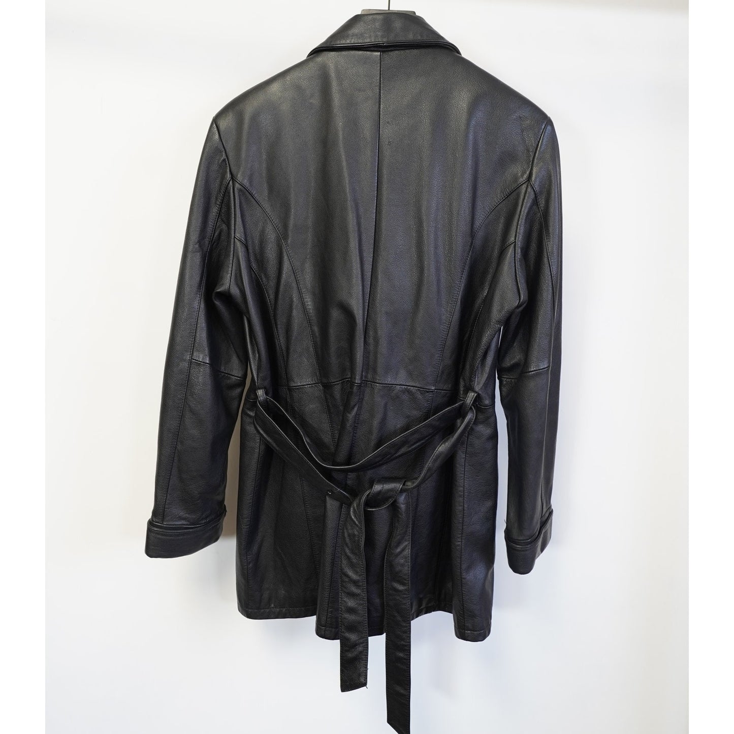 (Women's L) Vintage Wilson's Leather Button Up Jacket Belted Women's L Black Coat 90s