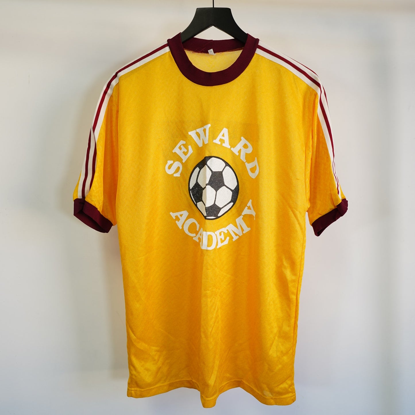 True Vintage 70s Soccer Academy Stitched Jersey Men's M Yellow Futbol