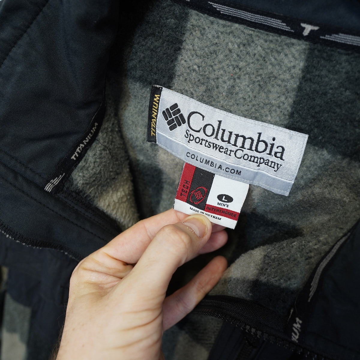 Vtg Columbia Sportswear Titanium Series Buffalo Plaid Fleece Jacket Mens L Black