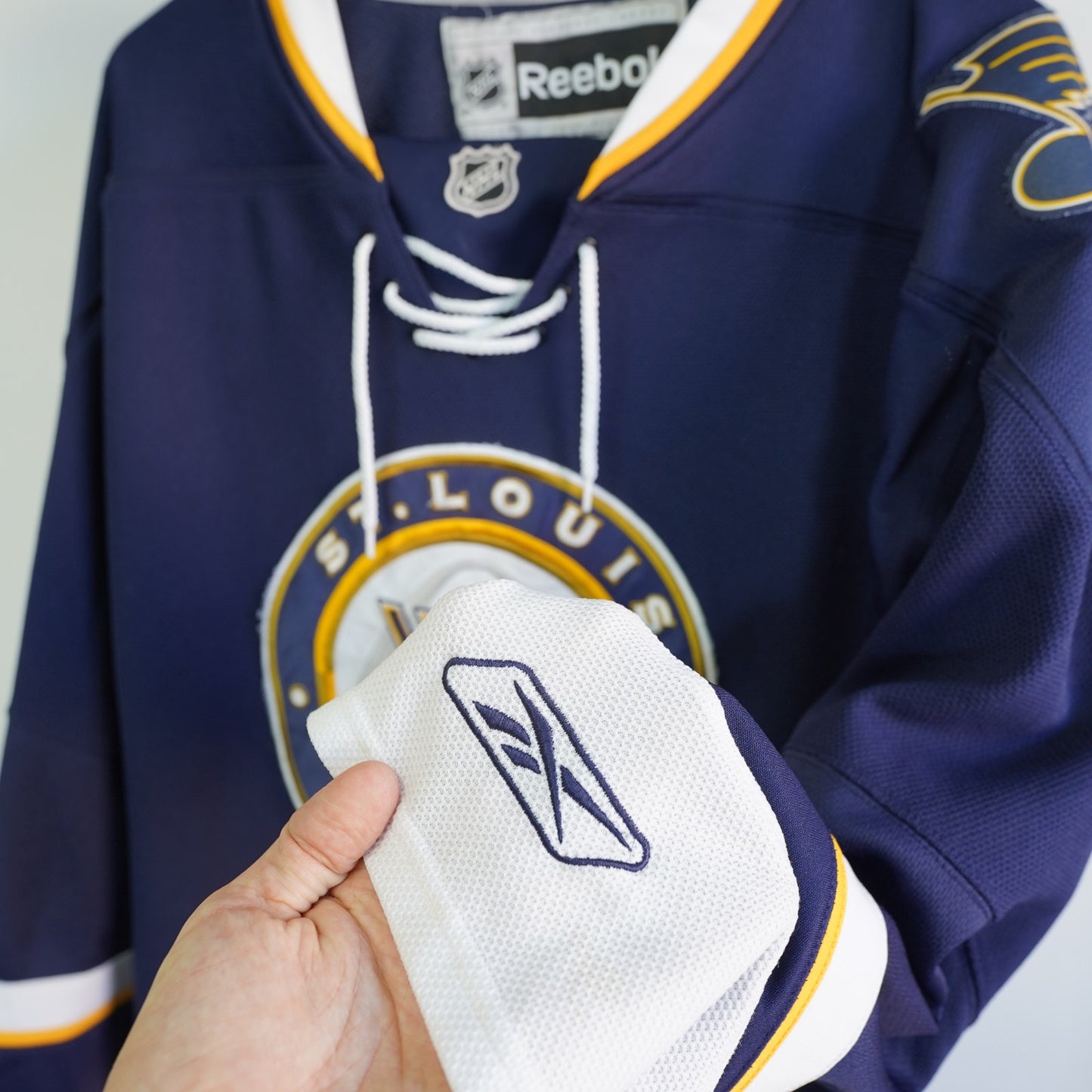 (XL) Vintage St. Louis Blues Reebok Sewn Hockey Jersey Men's XL Blue Nhl Embroidered